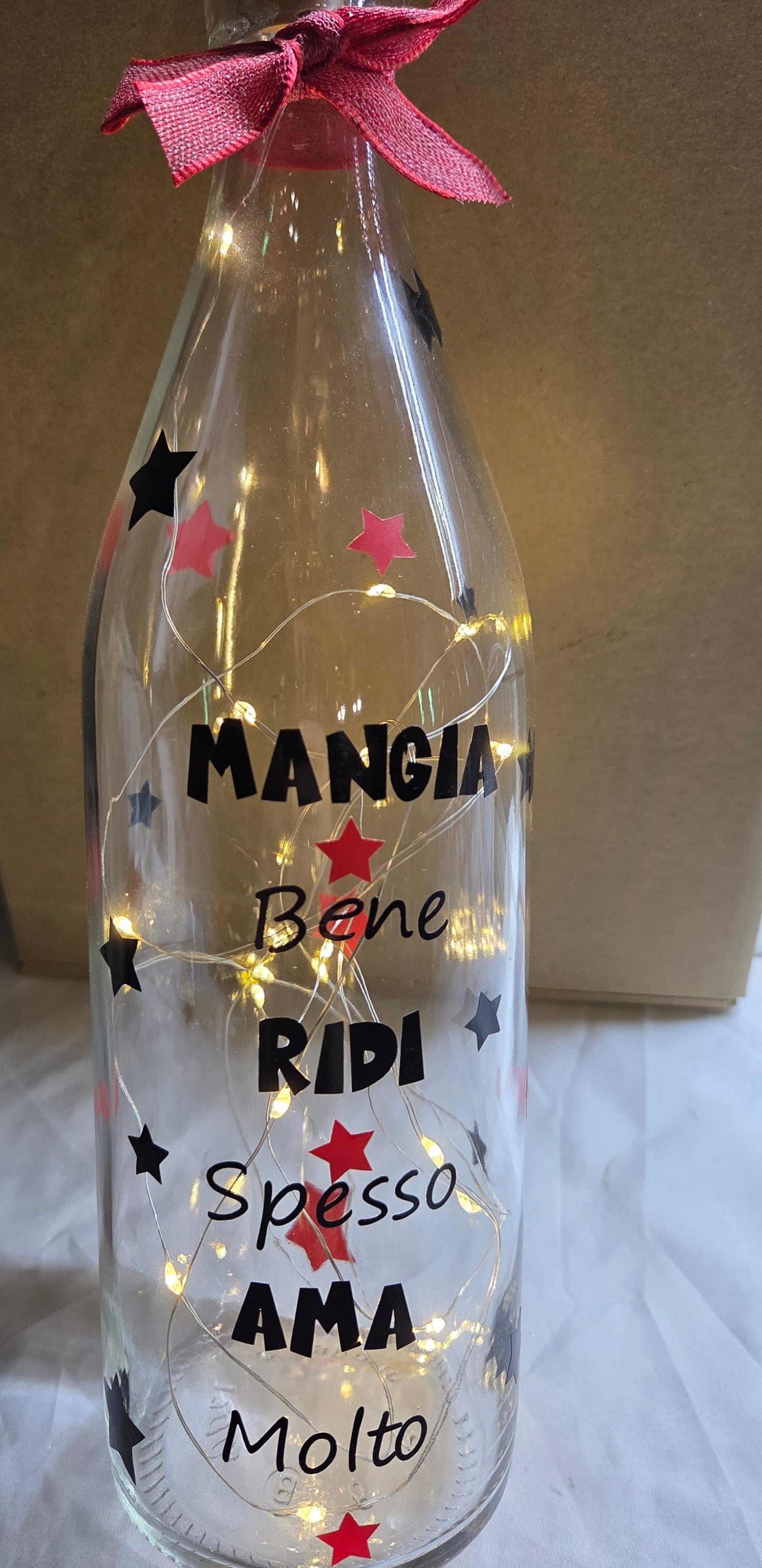 Bottiglie illuminata Luce Led  personalizzate con luci a led ,regalo ,frase