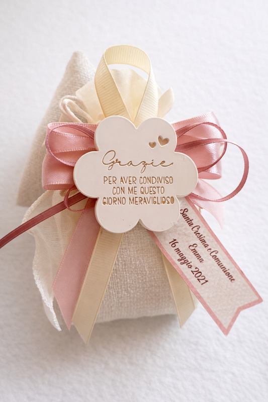 1 Bomboniera fiore/ farfalla  con scritta grazie per aver condivido...bomboniera profumata,Nascita , bomboniera battesimo,comunione,cresima,matrimonio