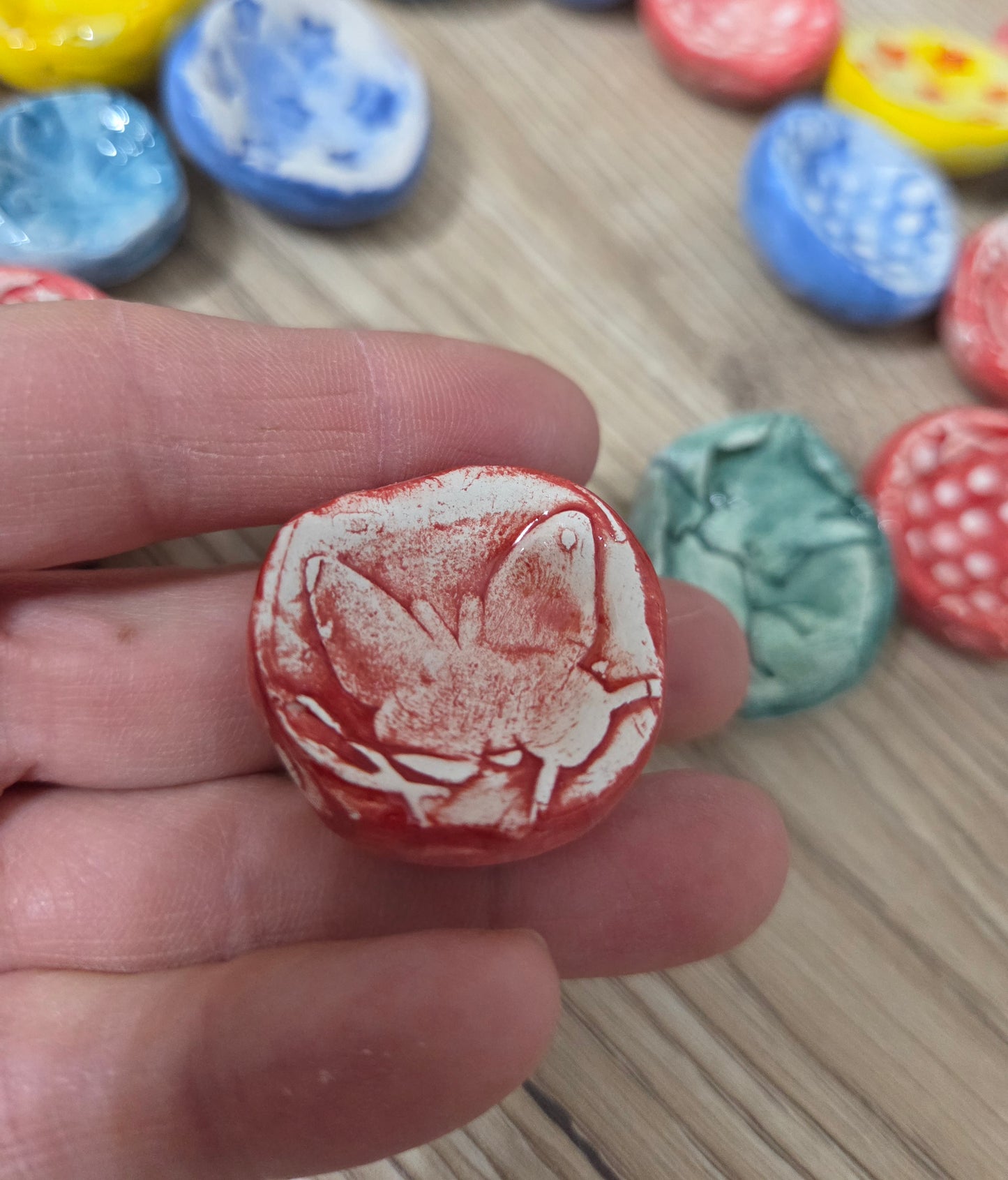 1 Pietra antistress in ceramica,fatto a mano , worry stone, sassolini antistress, calma ansia, preoccupazioni