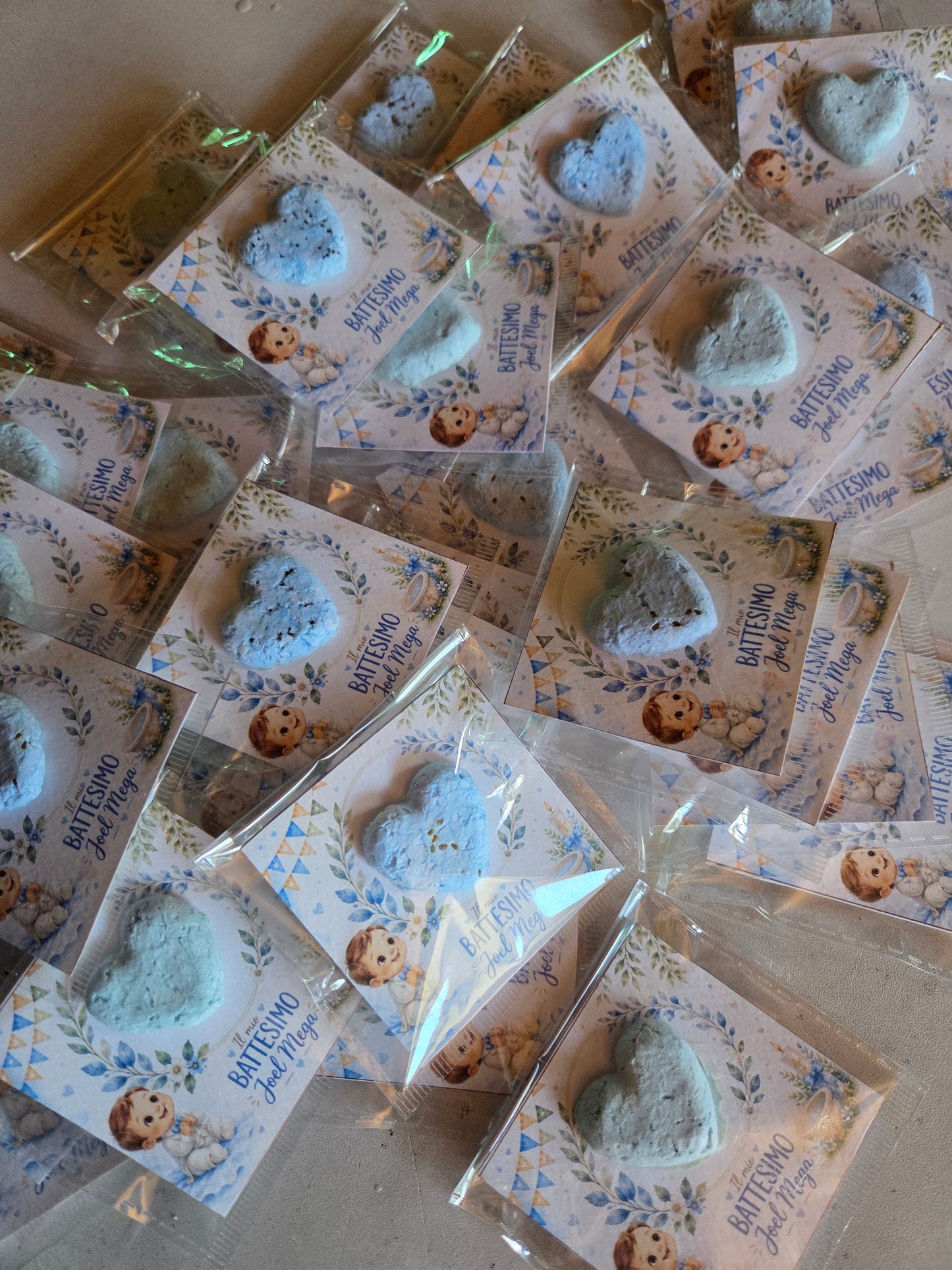1  Segnaposto /bomboniera ecologica/cuore con semi,quadrifoglio,stella,nuvoletta,personalizzate con semi di fiori ,piantabile ,segnaposto in carta