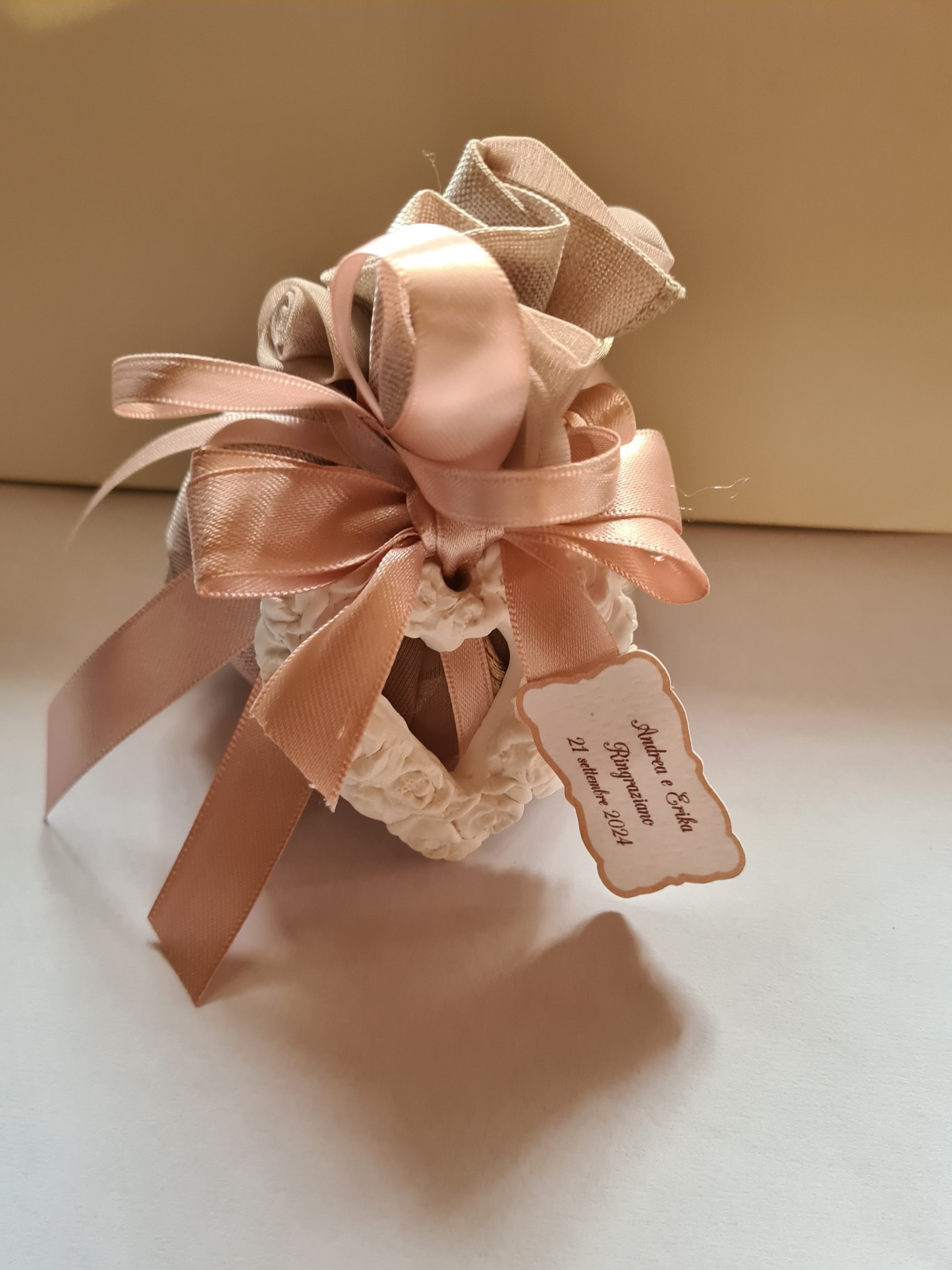 1 Bomboniera  cuore shabby, cuore con roselline ,Nascita , bomboniera matrimonio, promessa di matrimonio, comunione