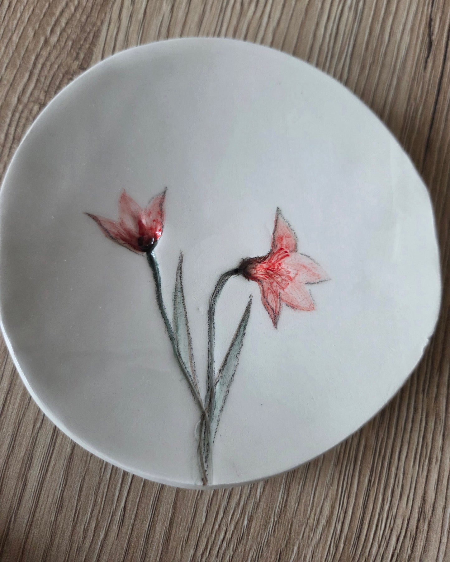 Bomboniere Piattini ,ceramiche artistiche personalizzabili ,fatti a mano con fiori e foglie impresse,SU ORDINAZIONE