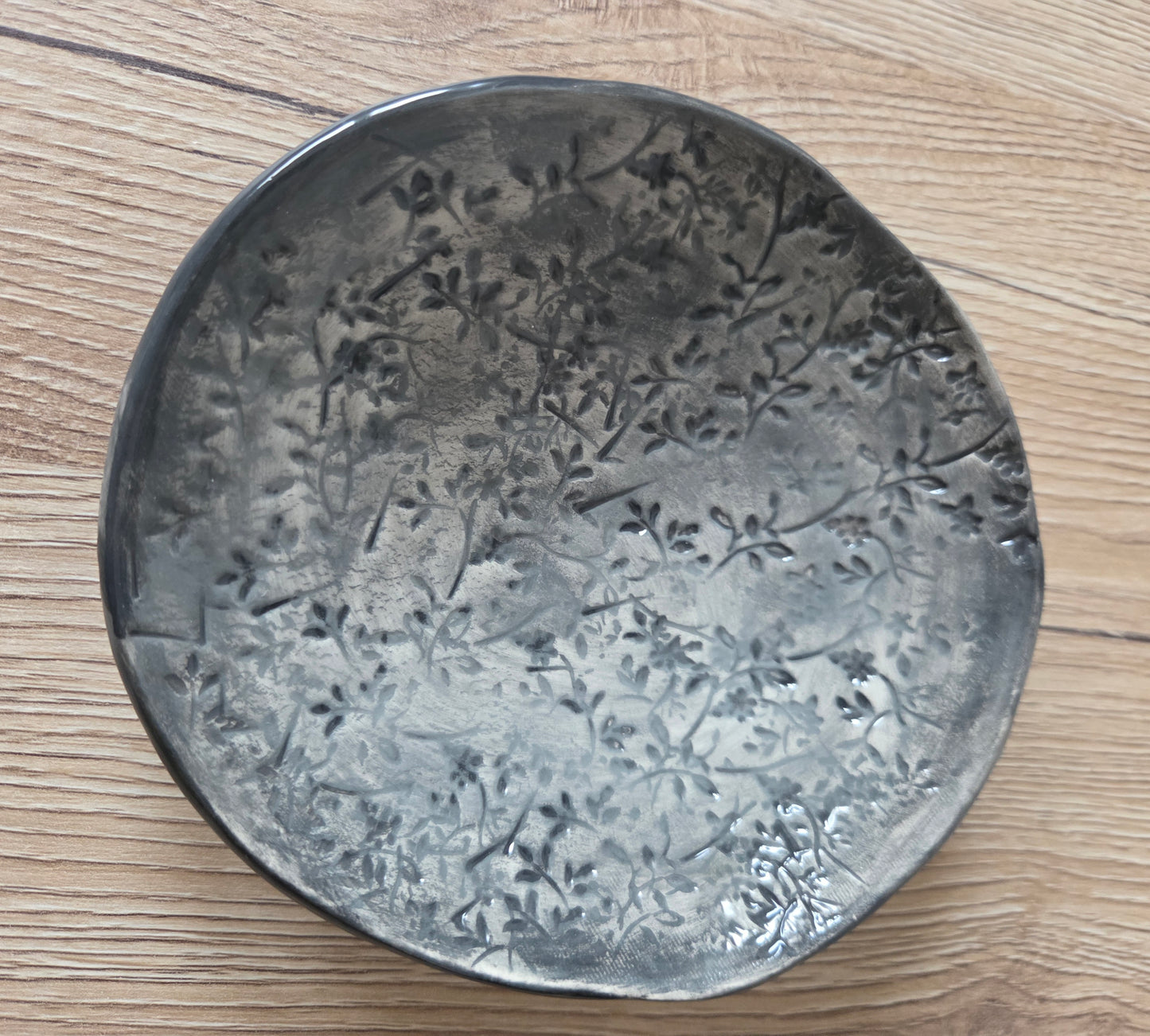 Piatto in ceramica fatto a mano , bomboniera, regalo natale svuotatasche ,portagioie
